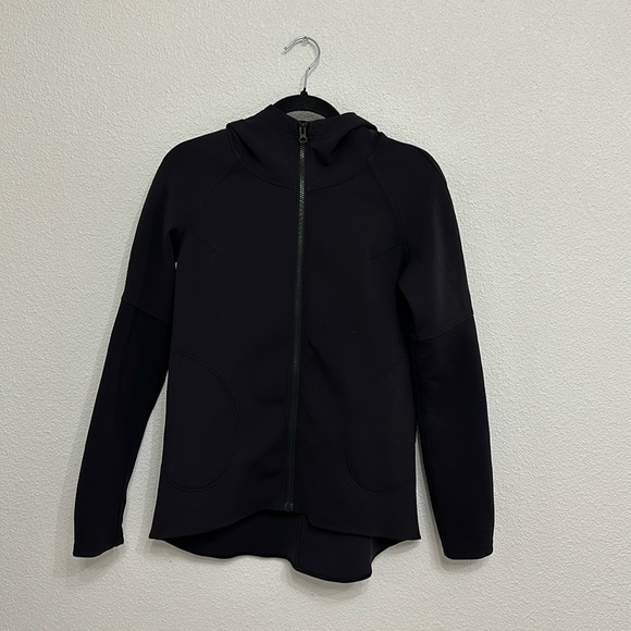 Lululemon neoprene type material zip up jacket size 2 black - Picture 1 of 8